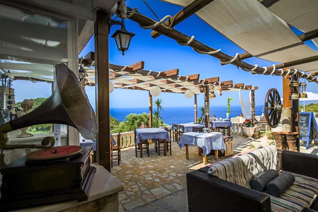Keri Me Away - Argo'S Summer Poolside Retreats Villa Екстериор снимка